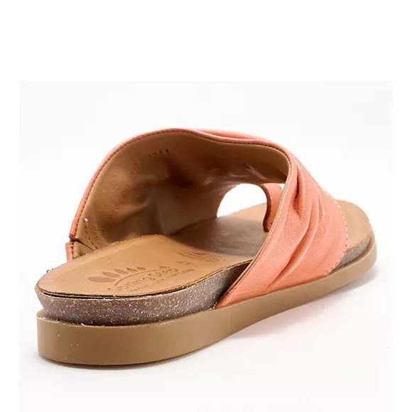 Spring Step Leather Thong Sandals- Bates Size 8 or 8 1/2 - Picture 6 of 6